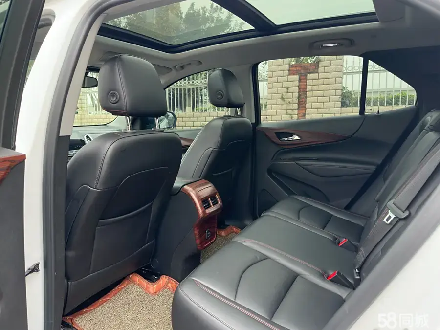 Chevrolet Equinox 2018 #4 Chevrolet Equinox 2018 car image #4