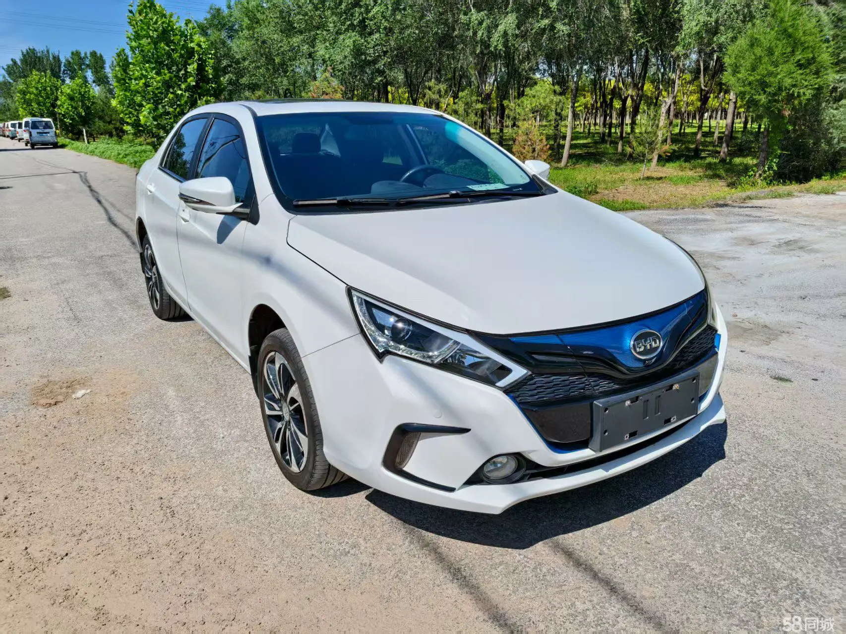 BYD Qin New Energy 2016 #4 BYD Qin New Energy 2016 immagine di auto #4