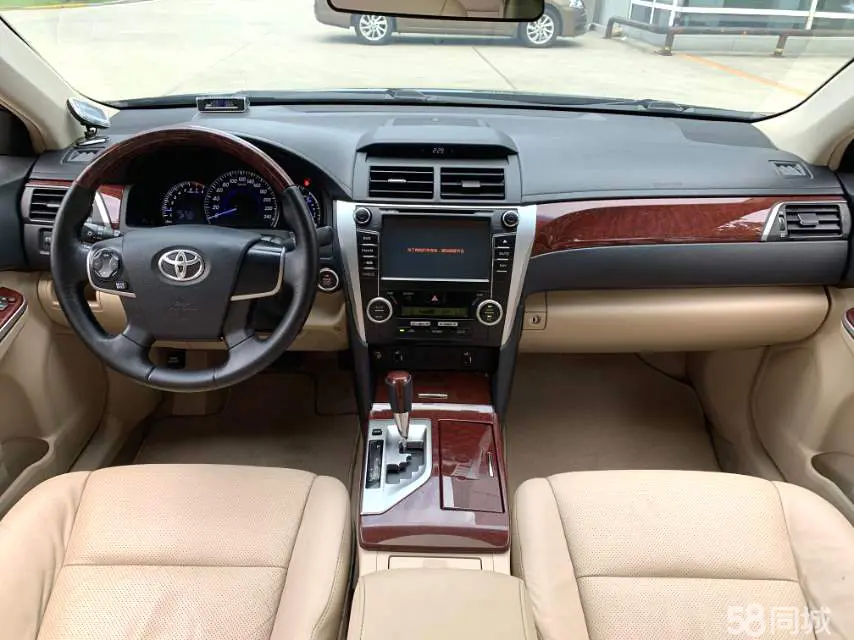 Toyota Camry 2012 immagine di auto #4