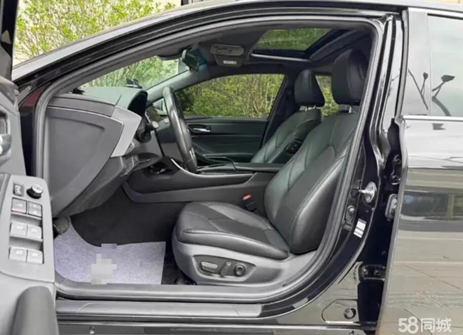 Toyota Avalon 2020 car image #4