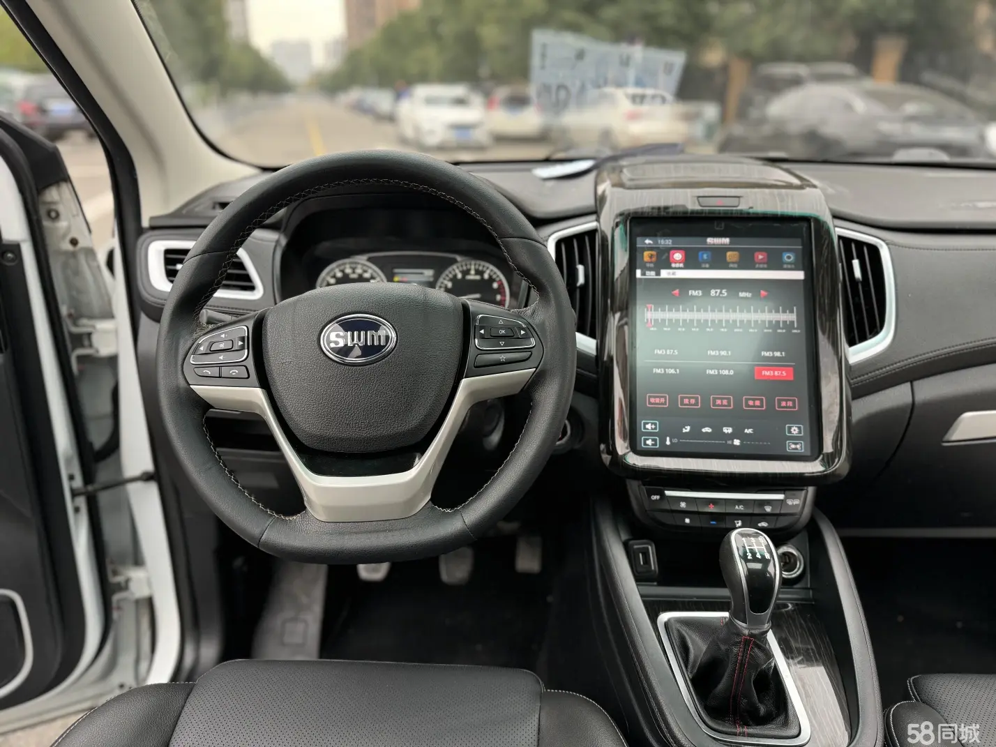 SWM斯威汽车 SWM斯威X7 2018 汽车图片 #4