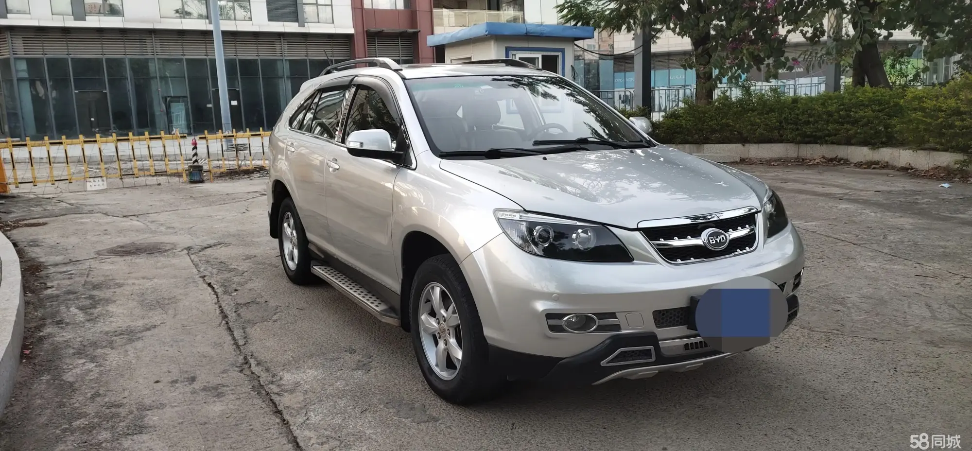 BYD S6 2012 #4 BYD S6 2012 car image #4