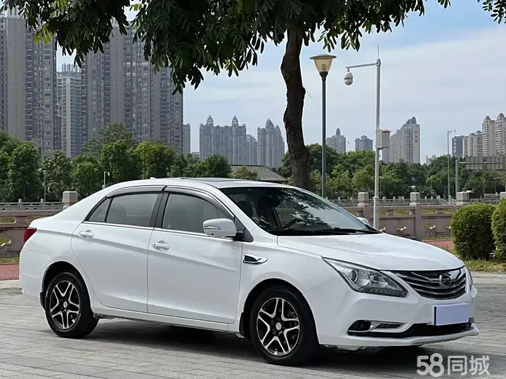 BYD G5 2014 car image #4