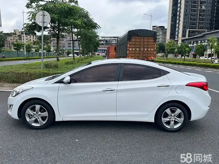 Hyundai Elantra MD 2014 #4 Hyundai Elantra MD 2014 car image #4