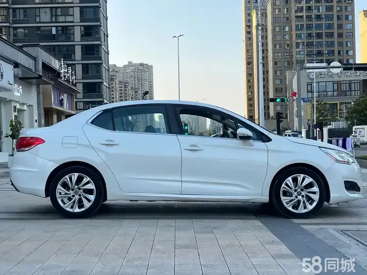 Citroen C4L 2013 immagine di auto #4