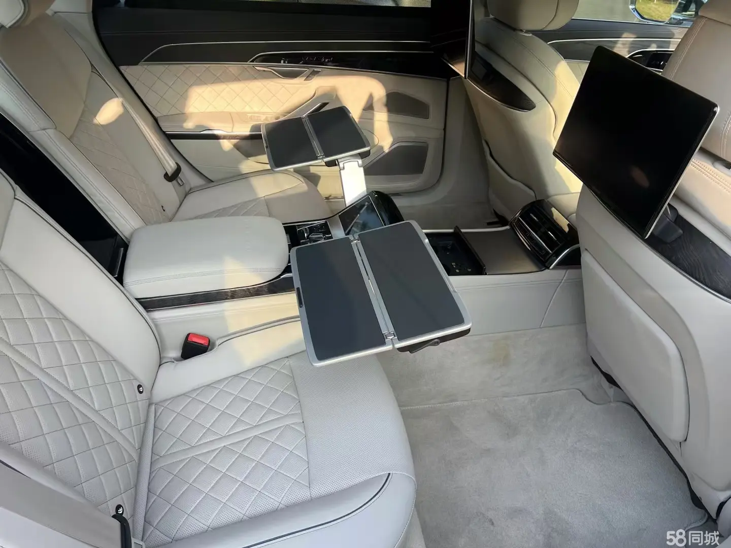 Audi A8 2023 car image #4