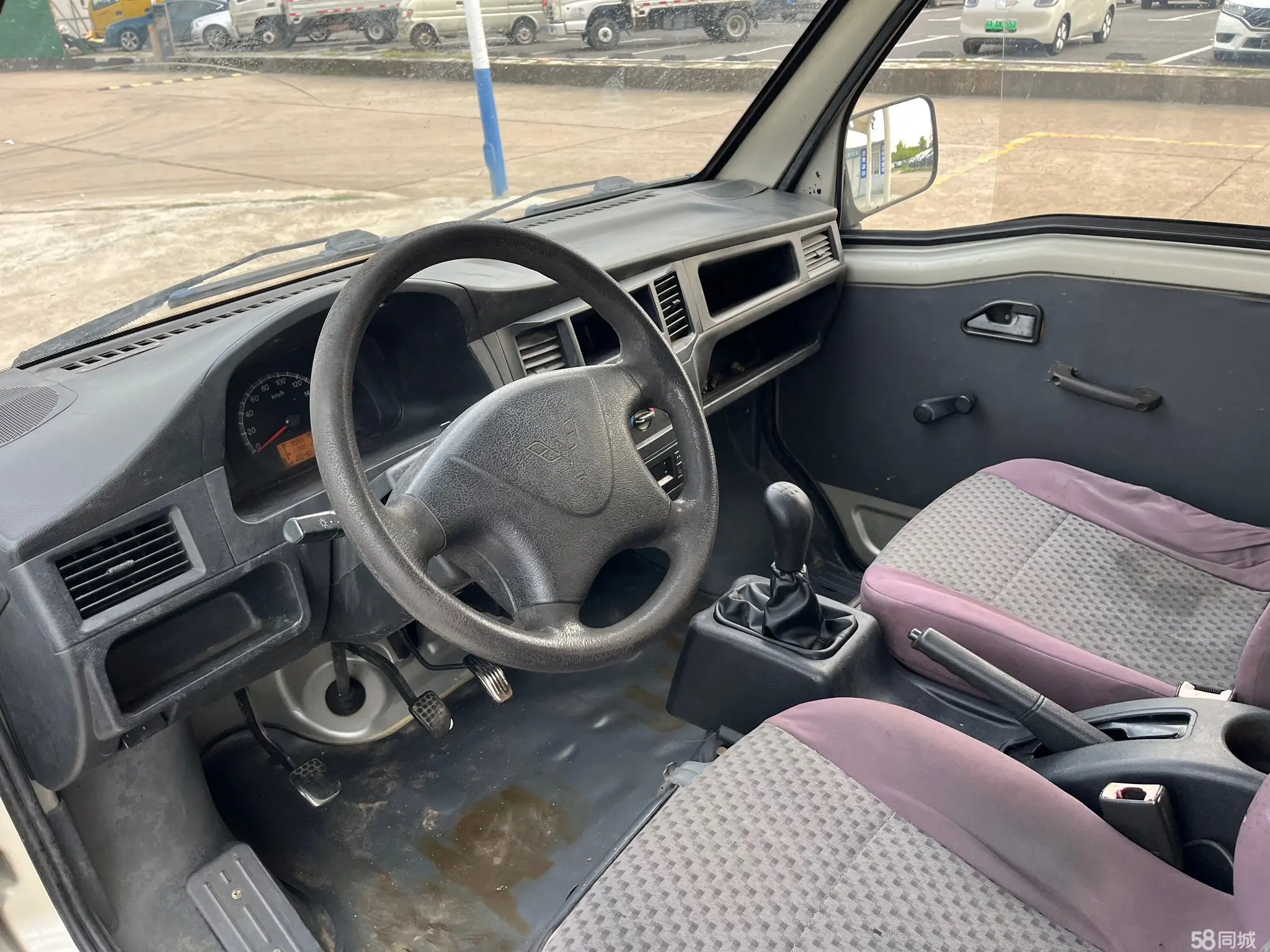 五菱汽车 五菱荣光新卡房车 2014 汽车图片 #4