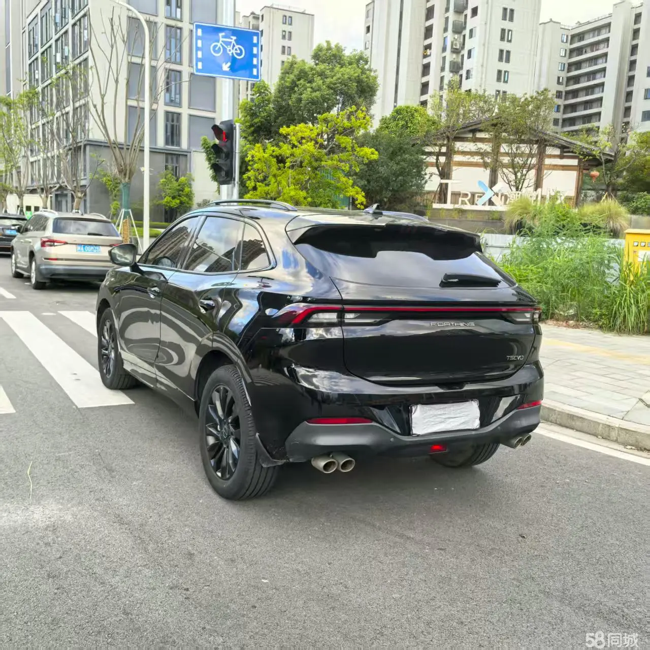 Forthing T5 EVO 2022 car image #4