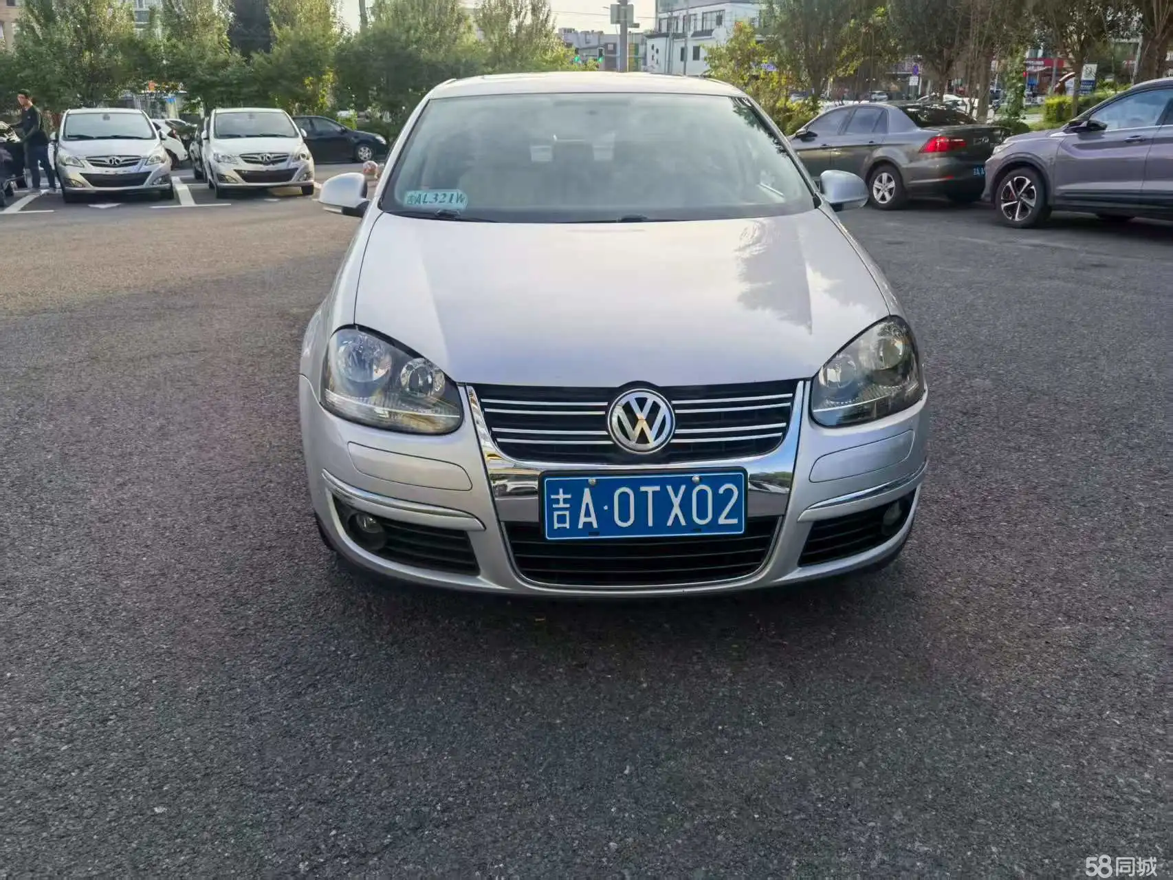 Volkswagen Sagitar 2009 immagine di auto #4