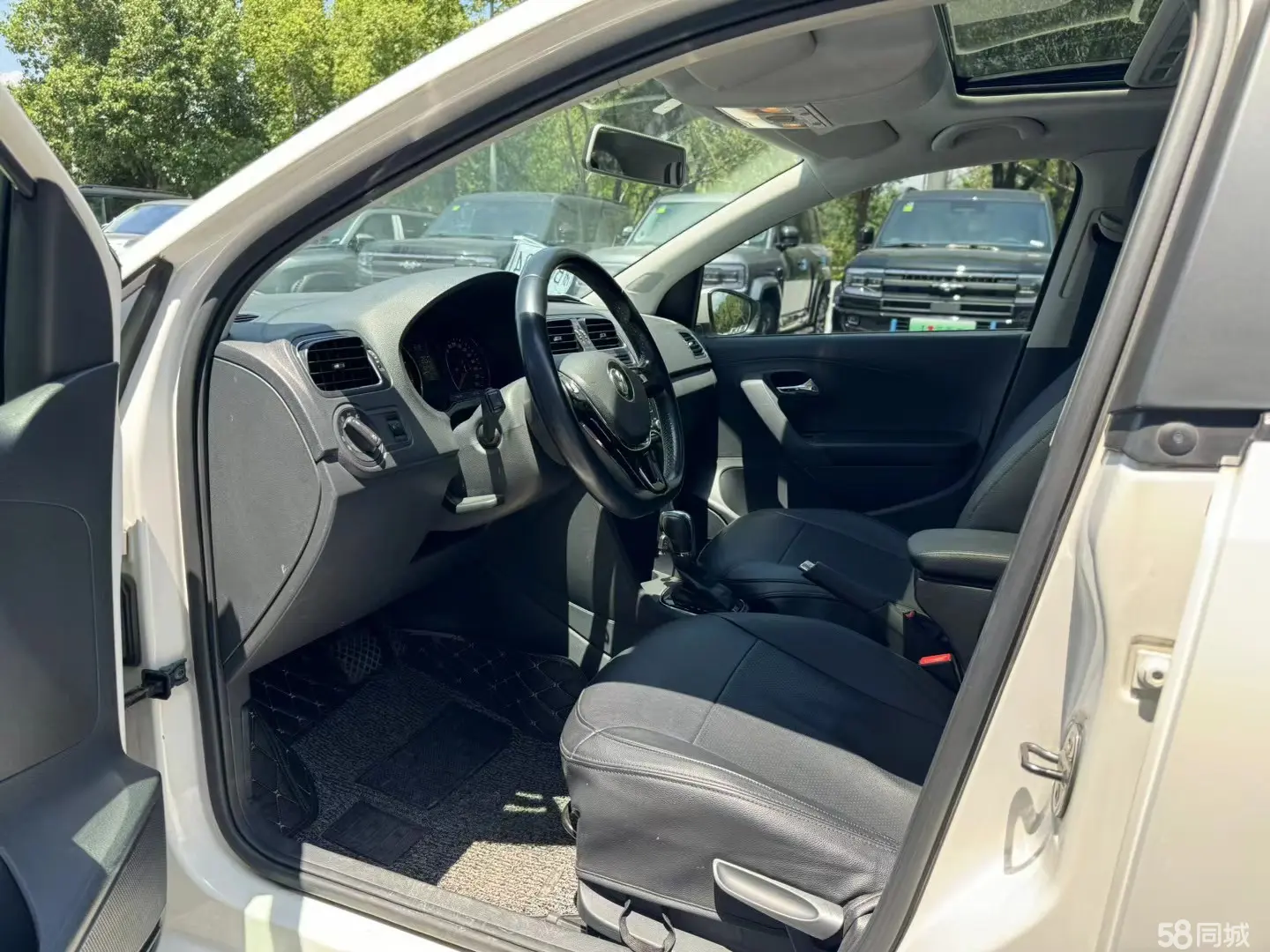 Volkswagen Polo 2016 #4 Volkswagen Polo 2016 car image #4