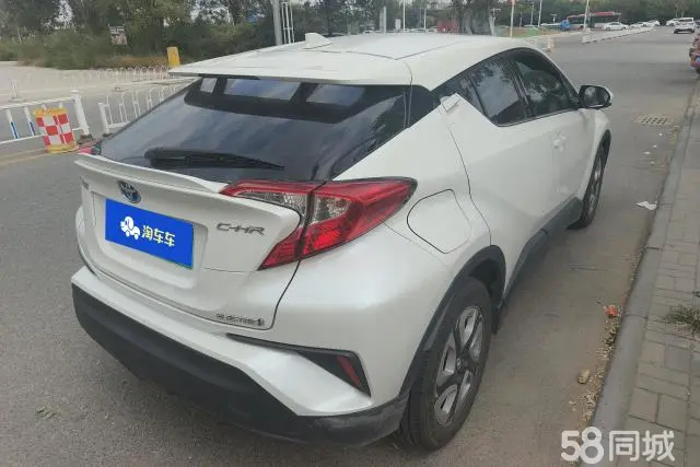 Toyota C-HR EV 2021 immagine di auto #4