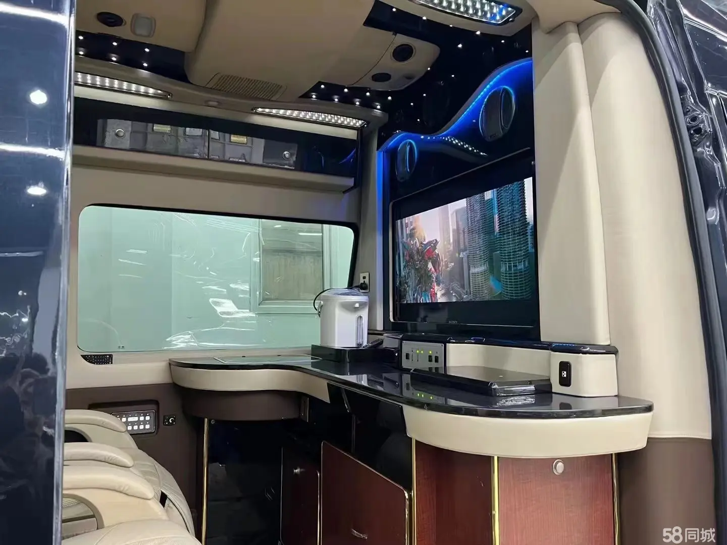 Mercedes-Benz Sprinter 2013 #4 Mercedes-Benz Sprinter 2013 car image #4