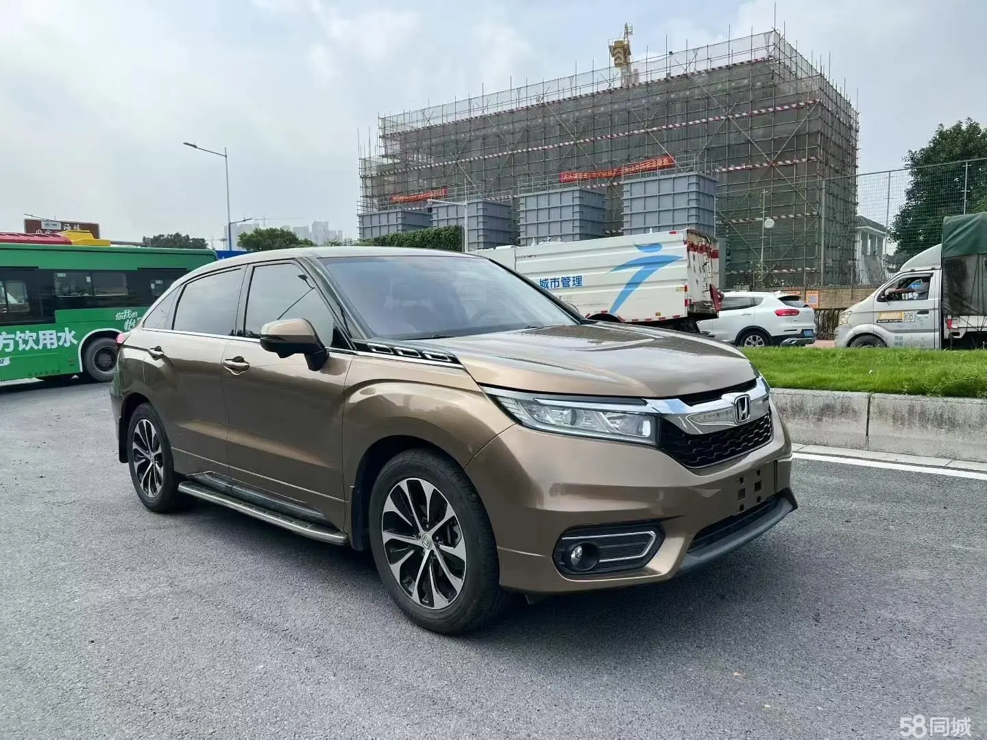 Honda Avancier 2017 صورة سيارة #4