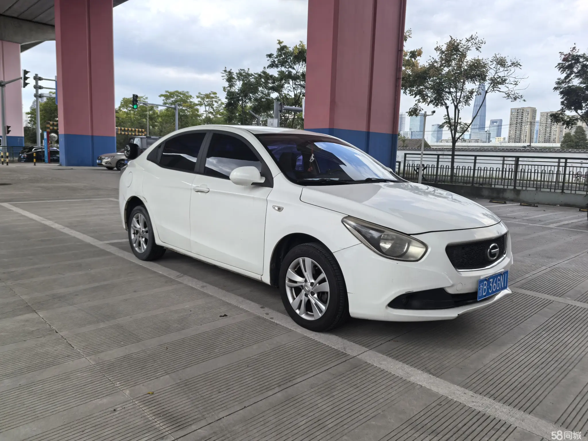 GAC Trumpchi GA3 2014 image de voiture #4
