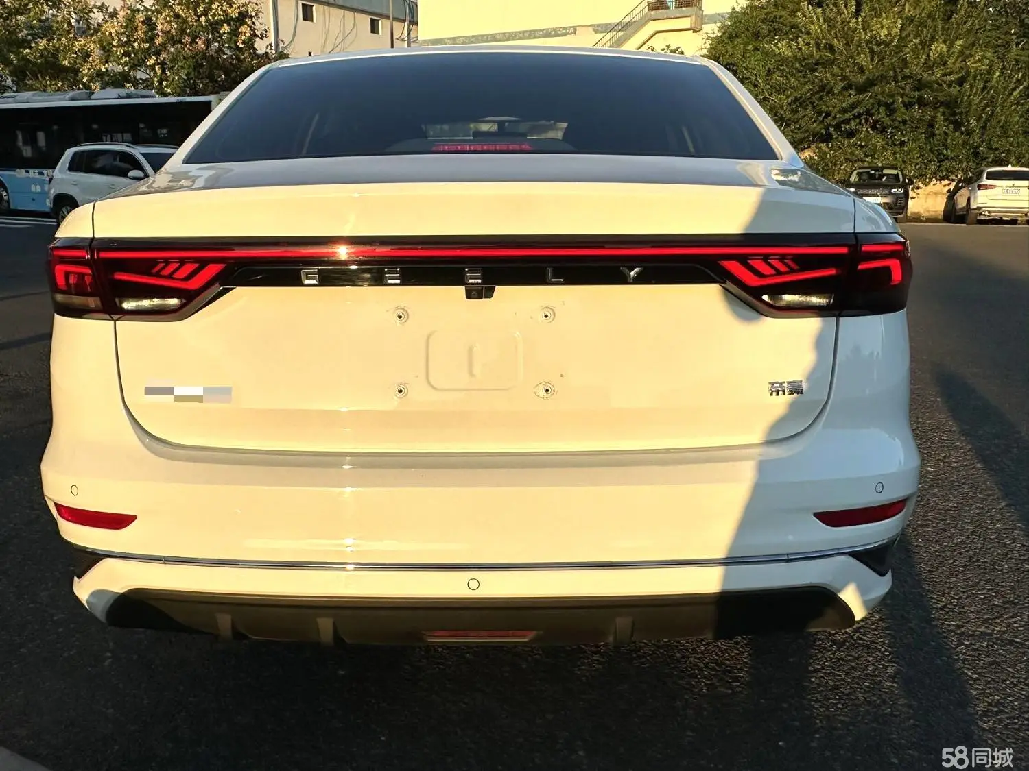 GEELY Emgrand 2023 car image #4