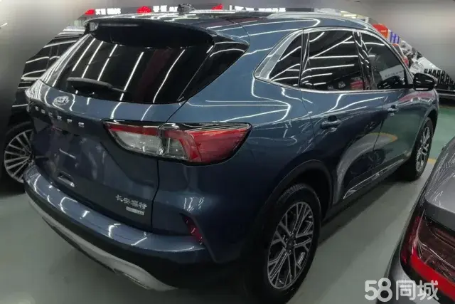 Ford Escape 2021 immagine di auto #4