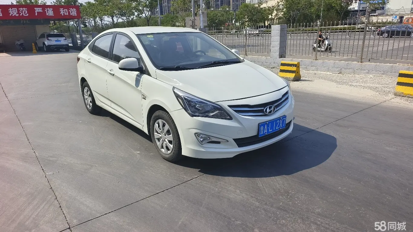 Hyundai Reina Hatchback 2014 #4 Hyundai Reina Hatchback 2014 immagine di auto #4