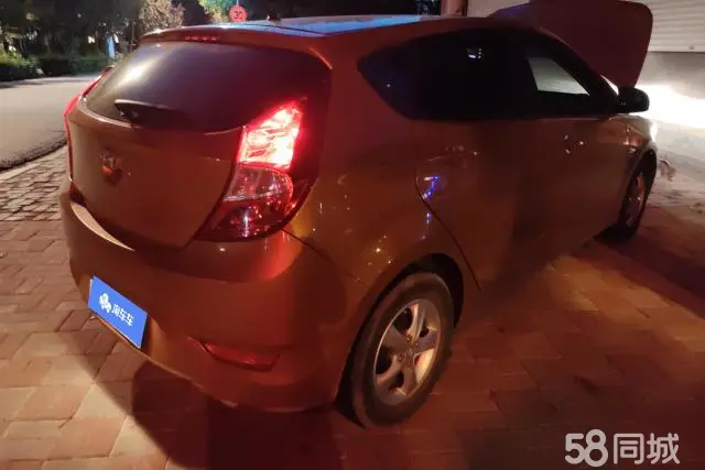 Hyundai Reina Hatchback 2015 imagem de carro #4