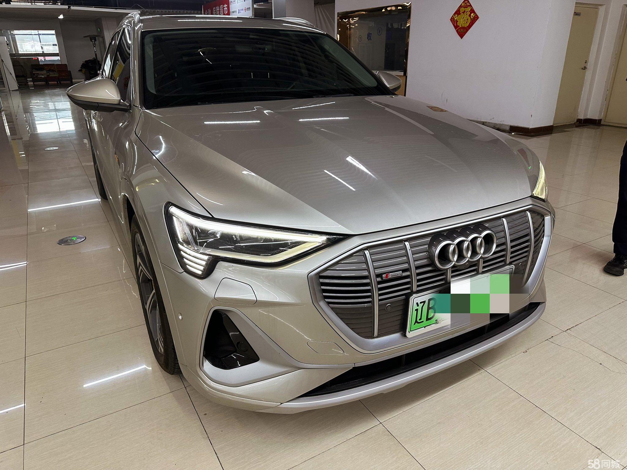 Mercedes-Benz SLK AMG 2022 #4 Mercedes-Benz SLK AMG 2022 صورة سيارة #4