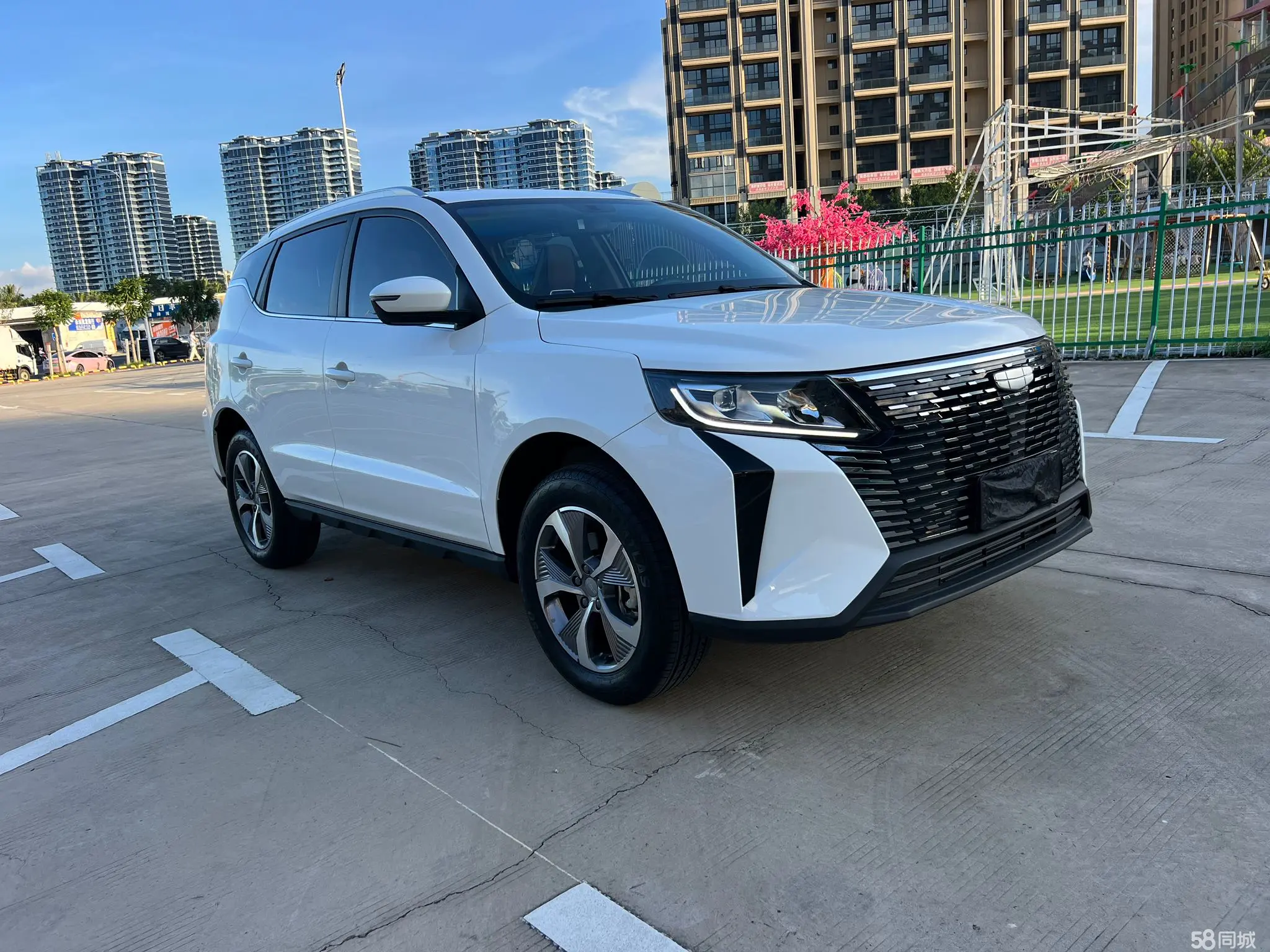 GEELY OkavangoPRO 2024 #4 GEELY OkavangoPRO 2024 car image #4