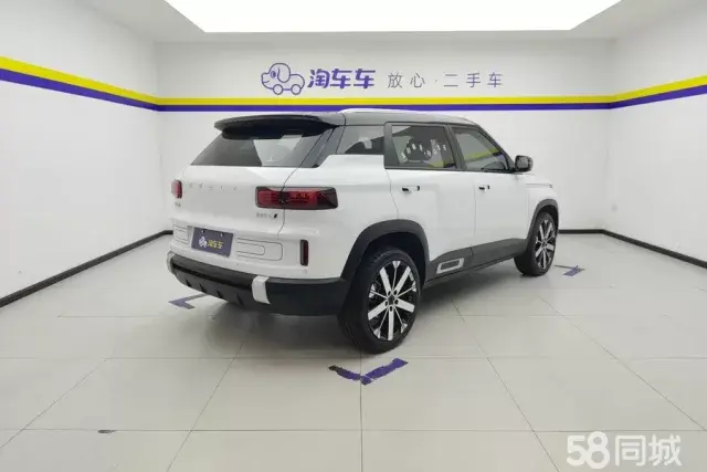 GEELY ICON 2024 car image #4