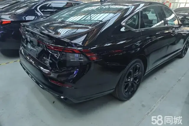 BYD F3R 2025 صورة سيارة #4