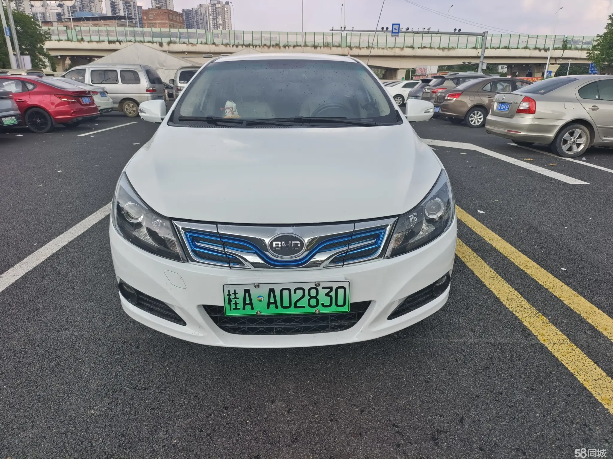 BYD e5 2018 car image #4