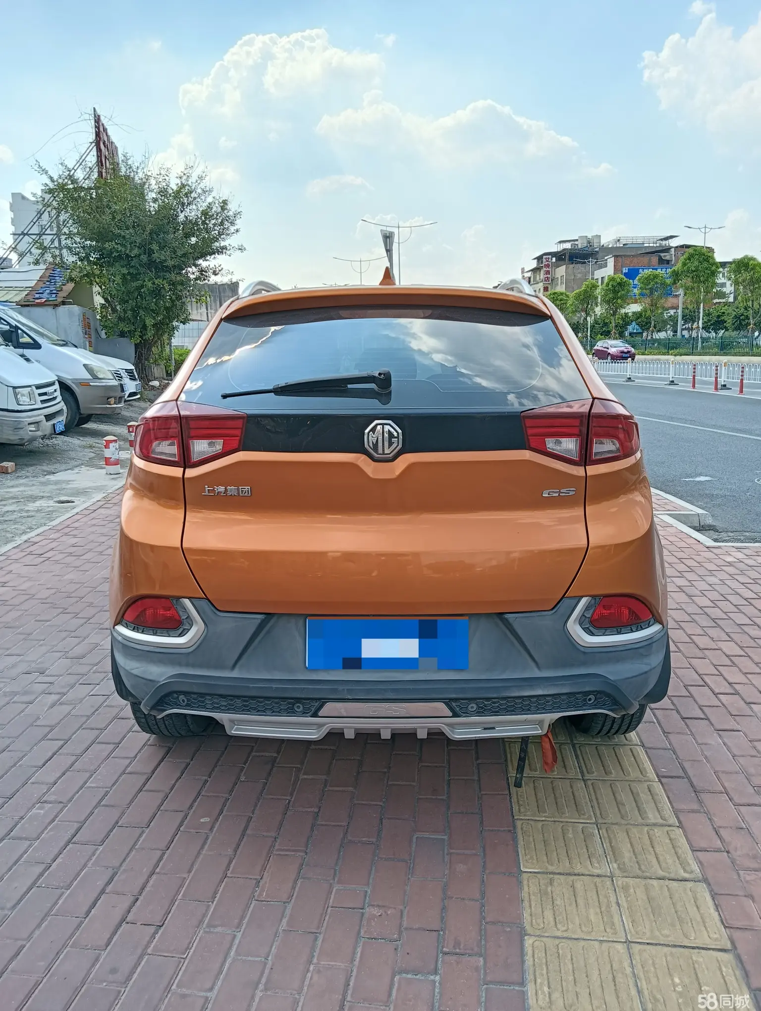 MG GS 2016 car image #4