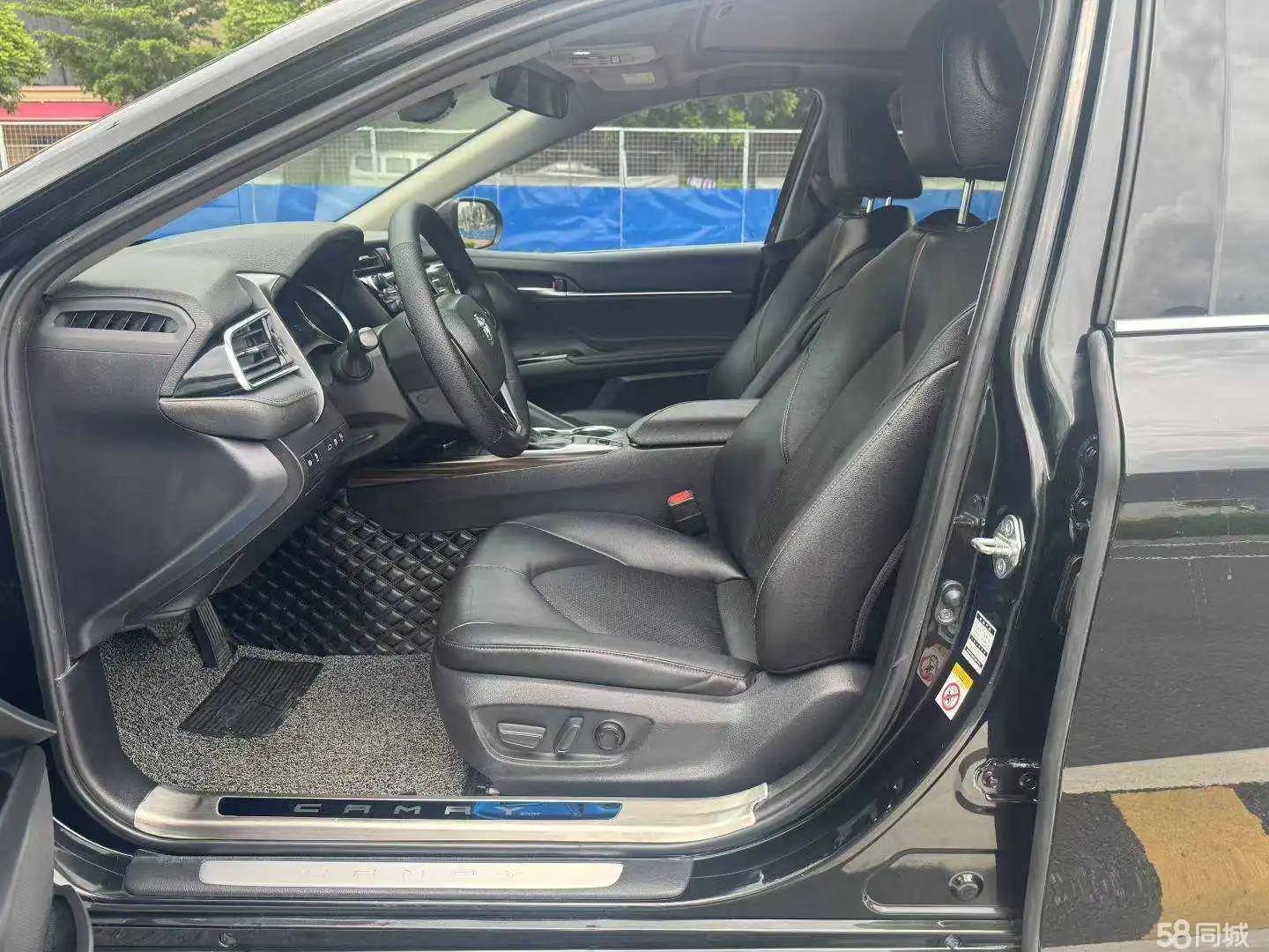 Toyota Camry 2018 car image #4