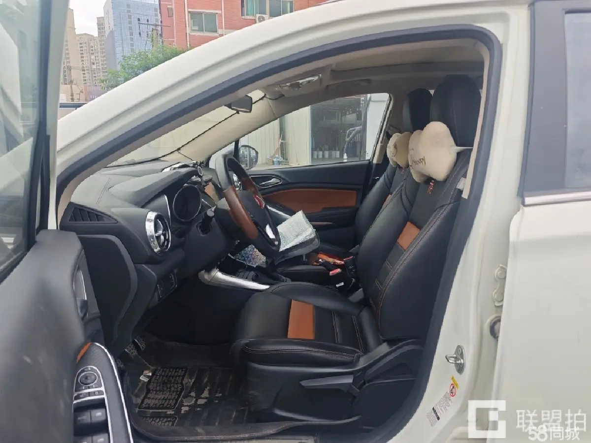 BYD Yuan 2016 car image #4