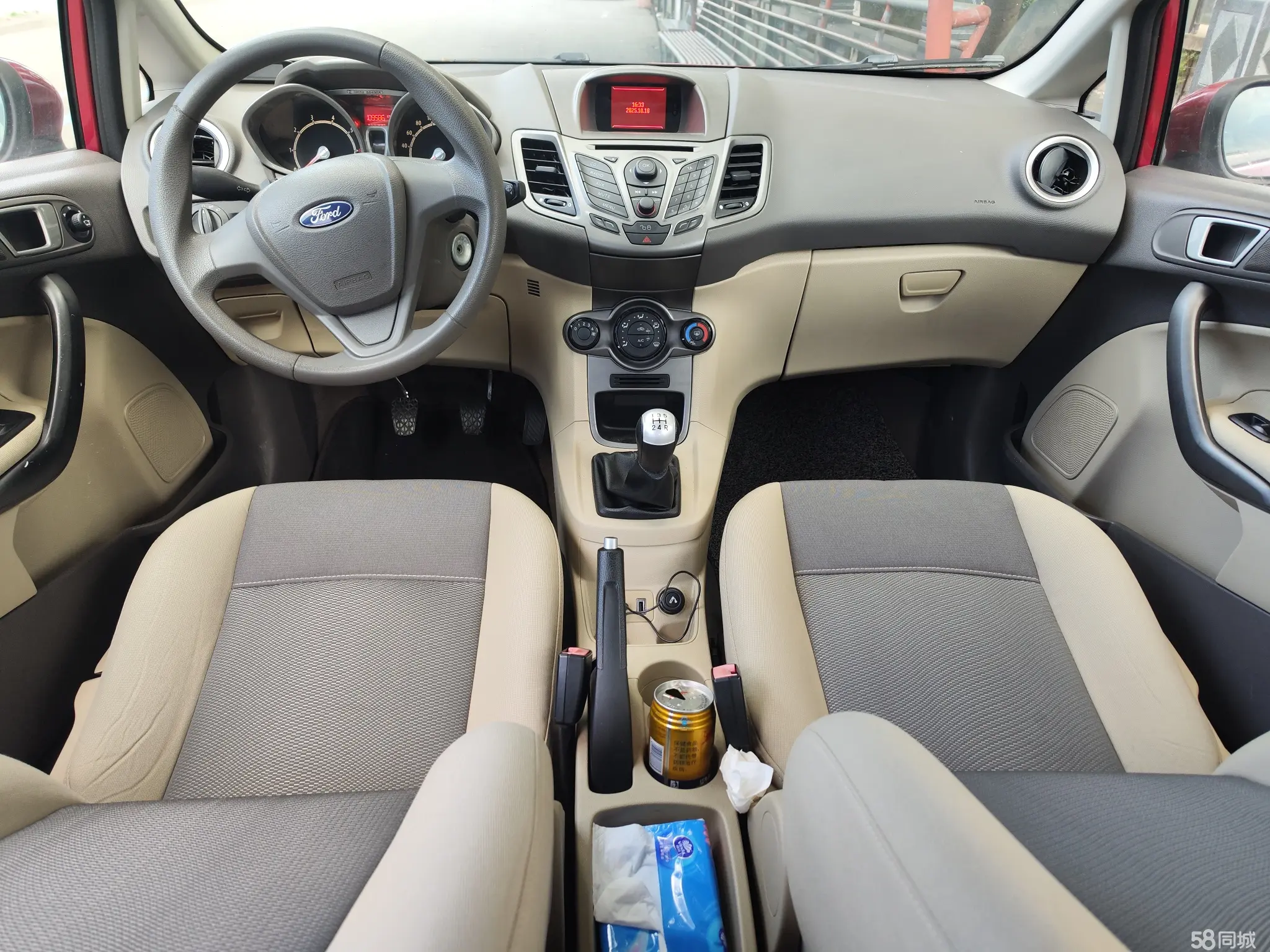 Ford Fiesta 2012 car image #4