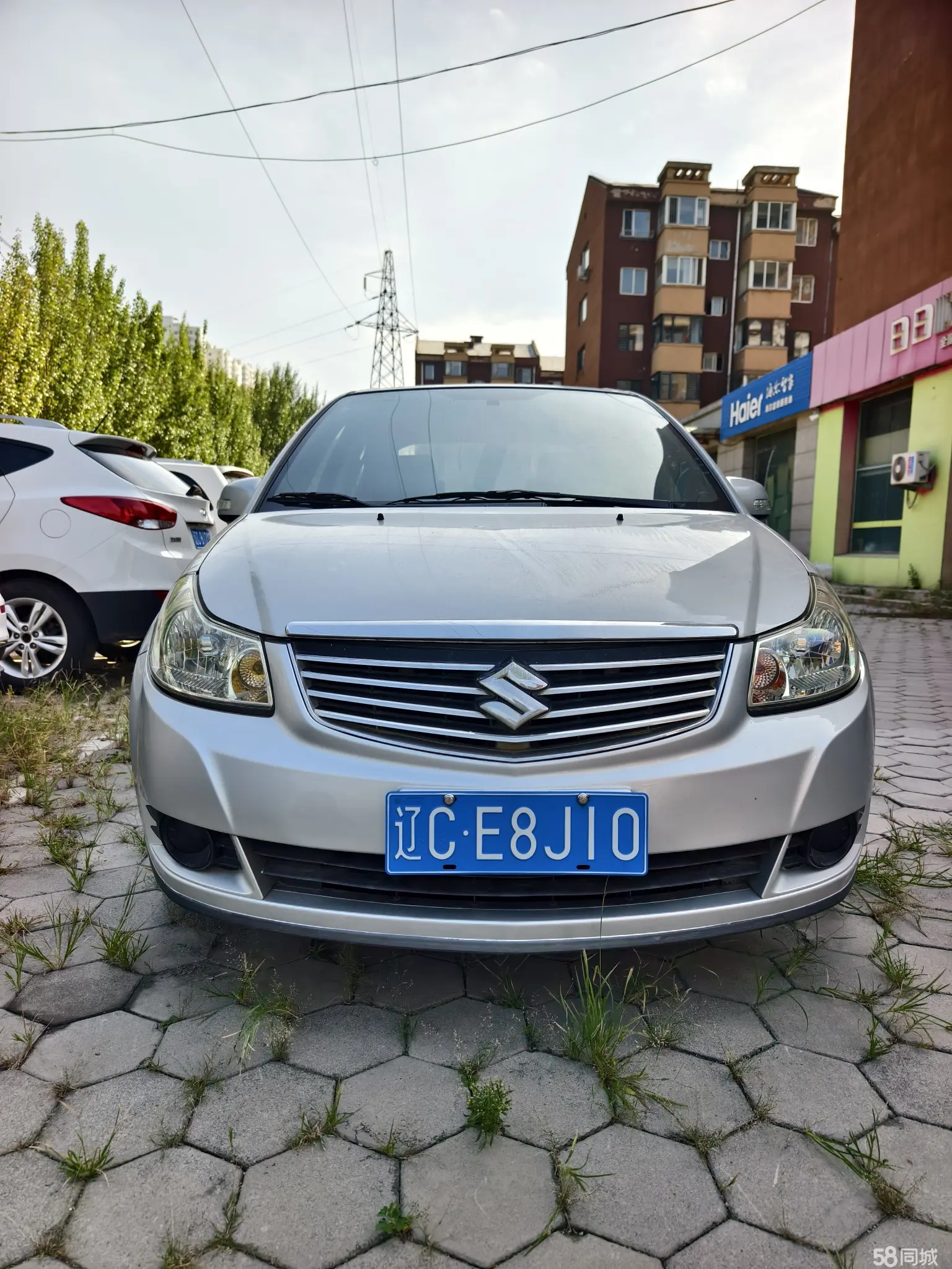 Suzuki SX4 Sedan 2011 imagem de carro #4