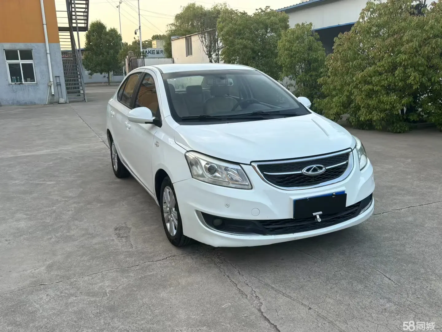 Chery E3 2015 #4 Chery E3 2015 car image #4