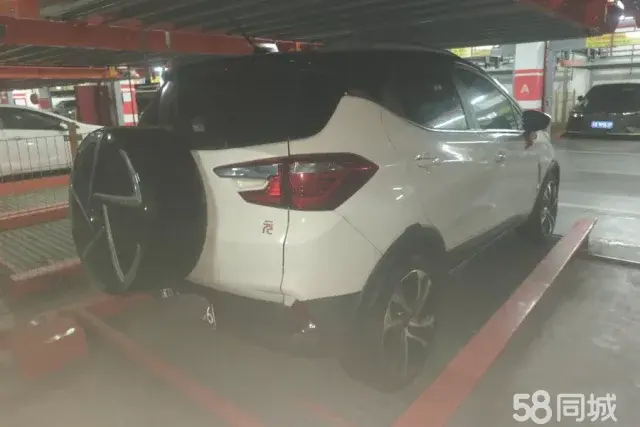 BYD Yuan 2016 car image #4