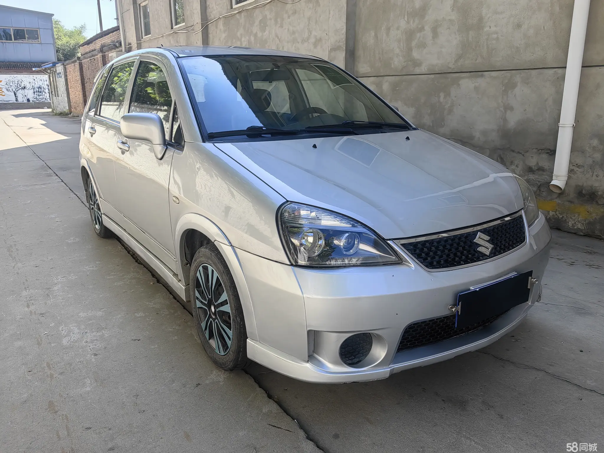 Suzuki Liana 2015 imagem de carro #4