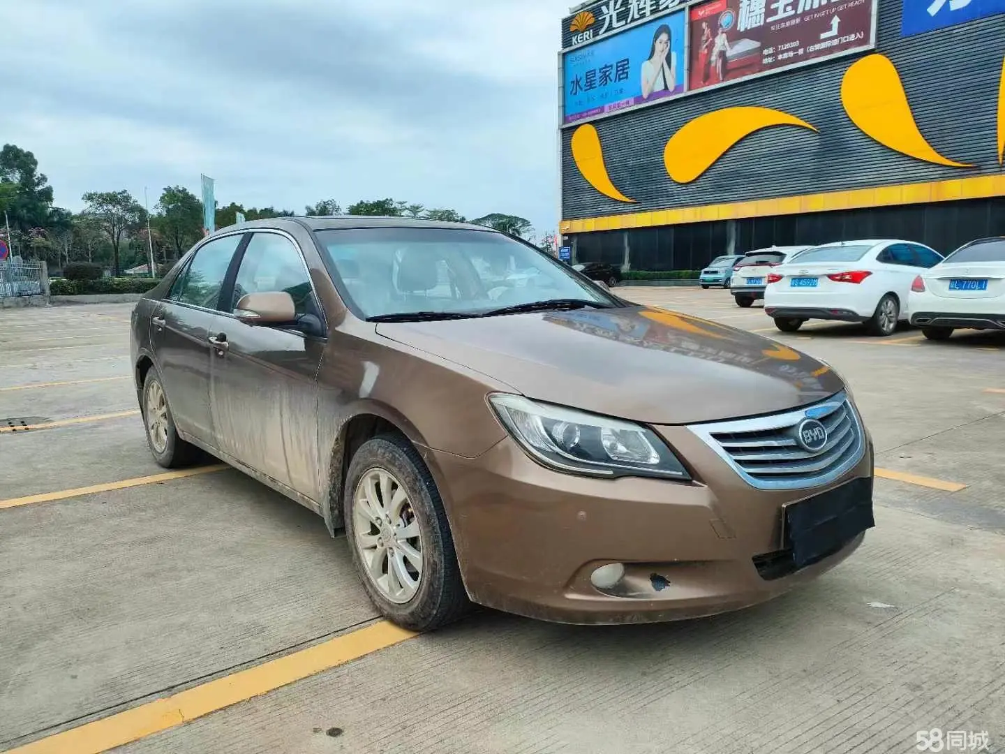 BYD G6 2012 car image #4