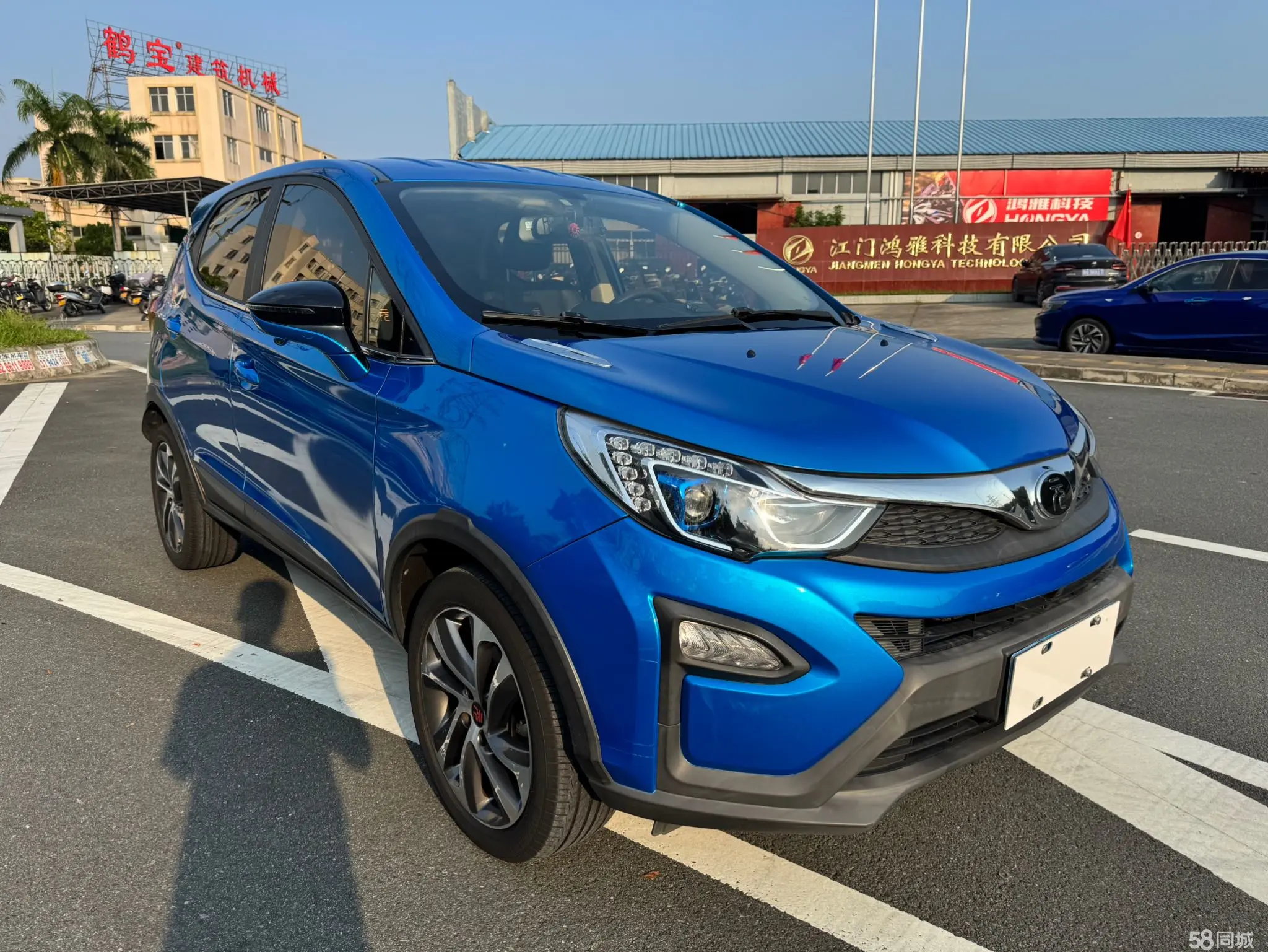 BYD Yuan 2016 #4 BYD Yuan 2016 car image #4