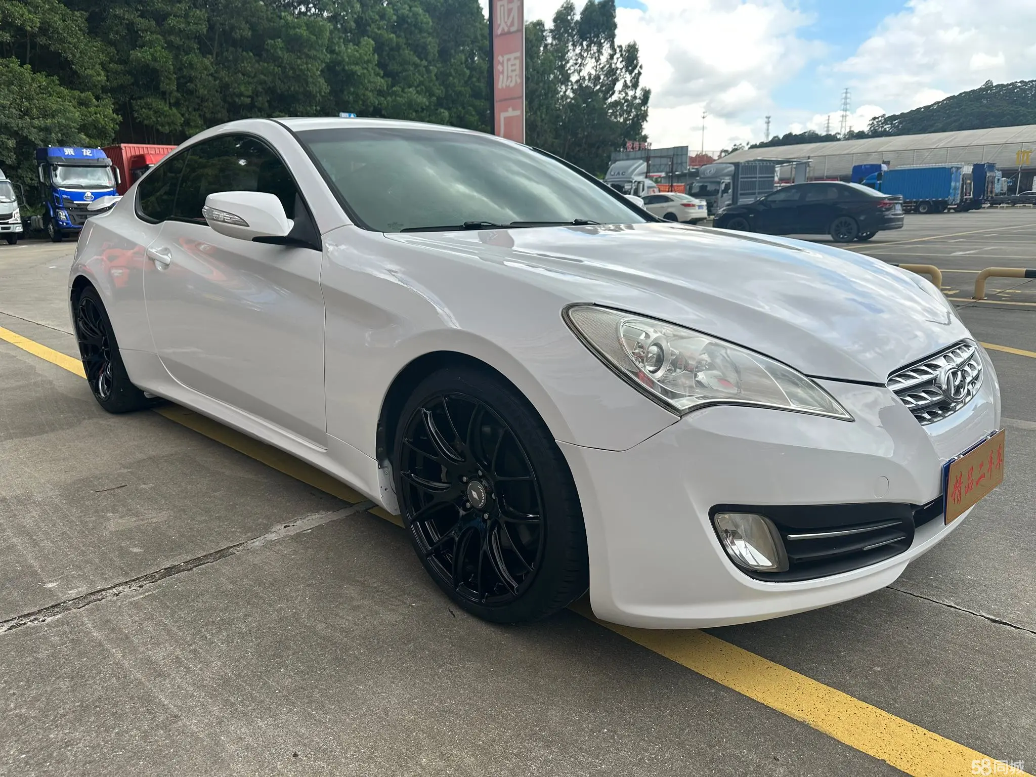 Hyundai Rohens-Coupe 2010 car image #4