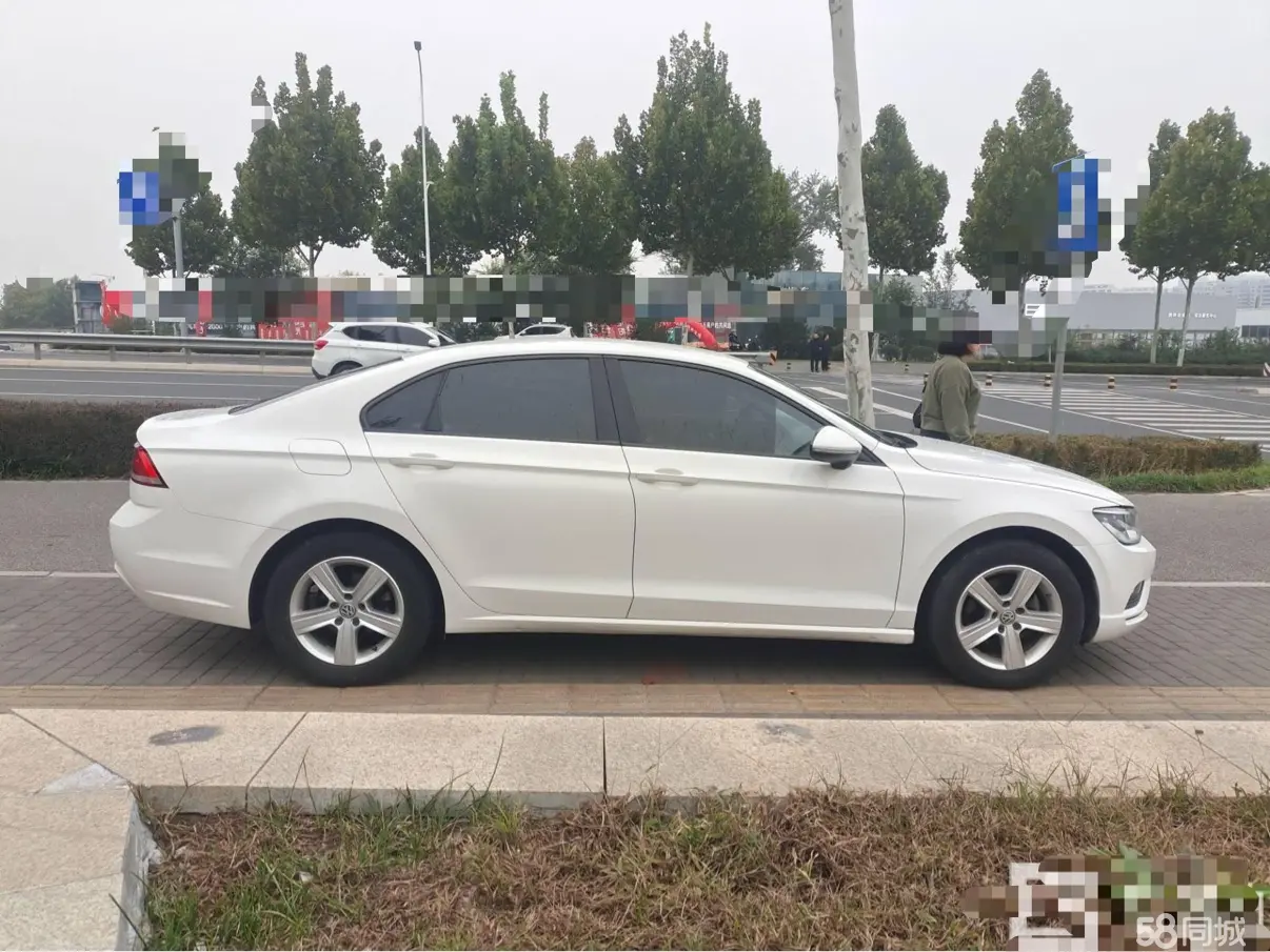 Volkswagen Lamando 2016 immagine di auto #4