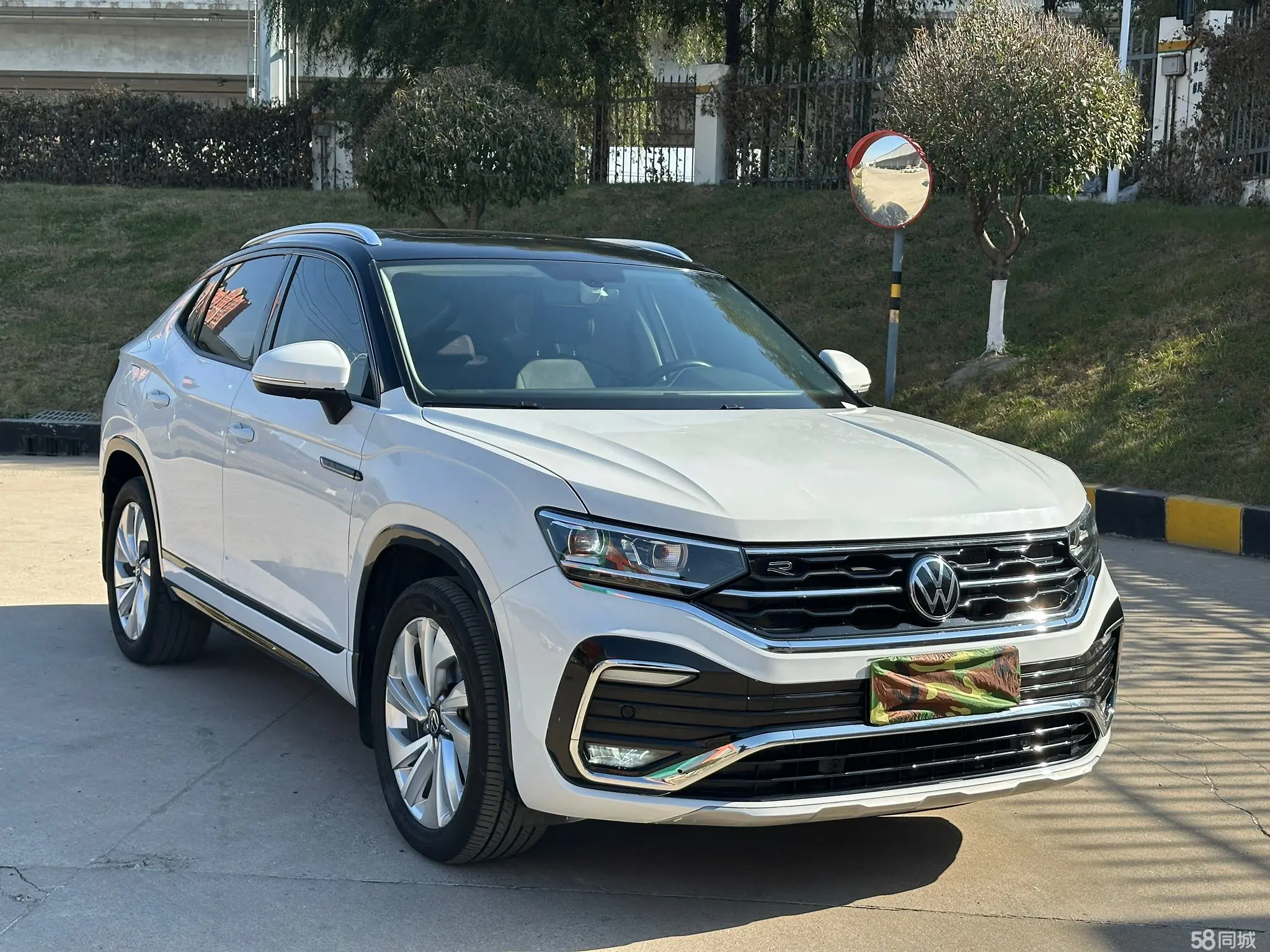 Volkswagen Tayron X 2020 car image #4