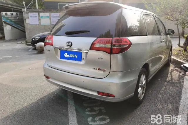 BYD M6 2015 car image #4
