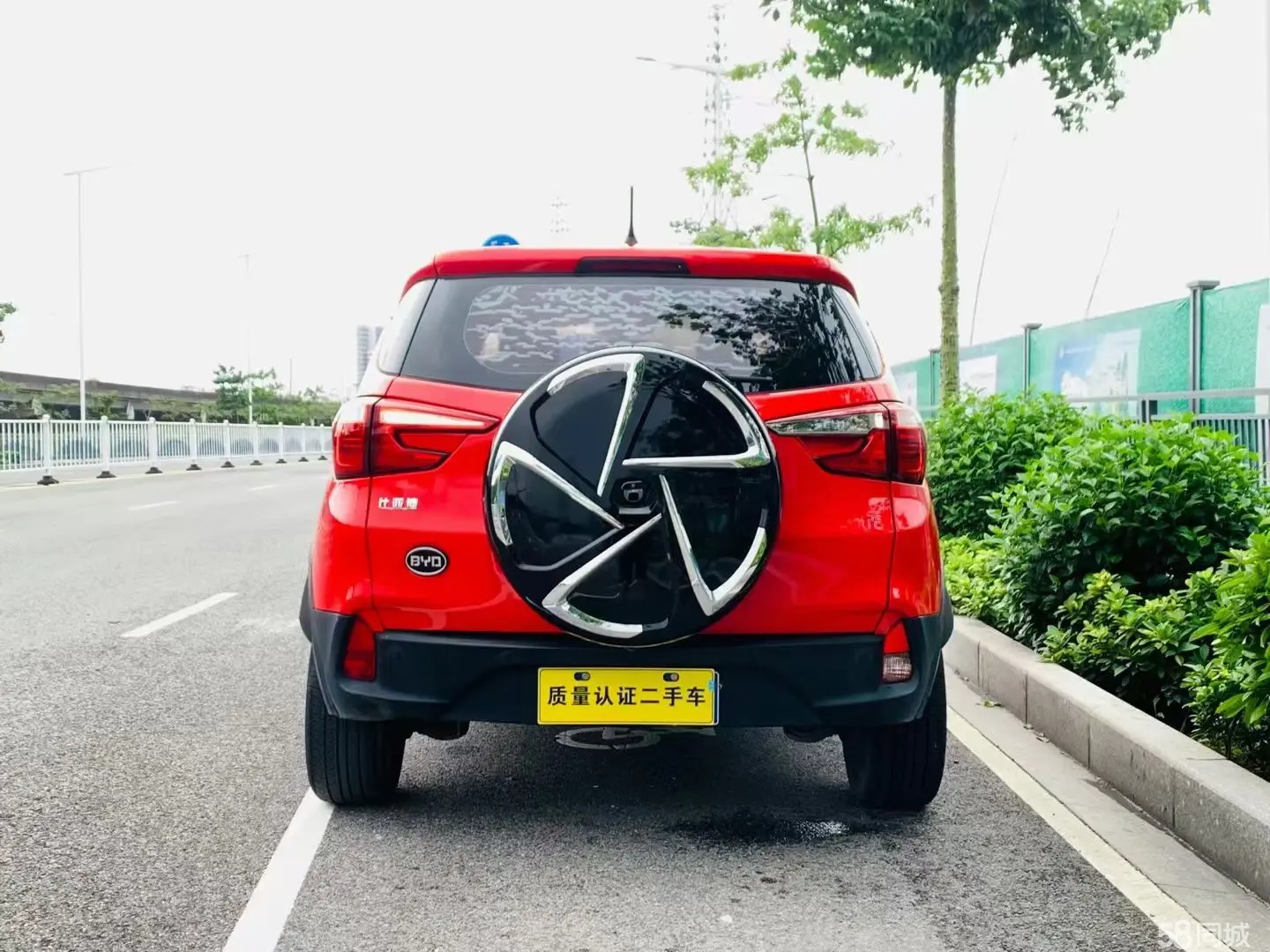 BYD Yuan 2017 #4 BYD Yuan 2017 car image #4