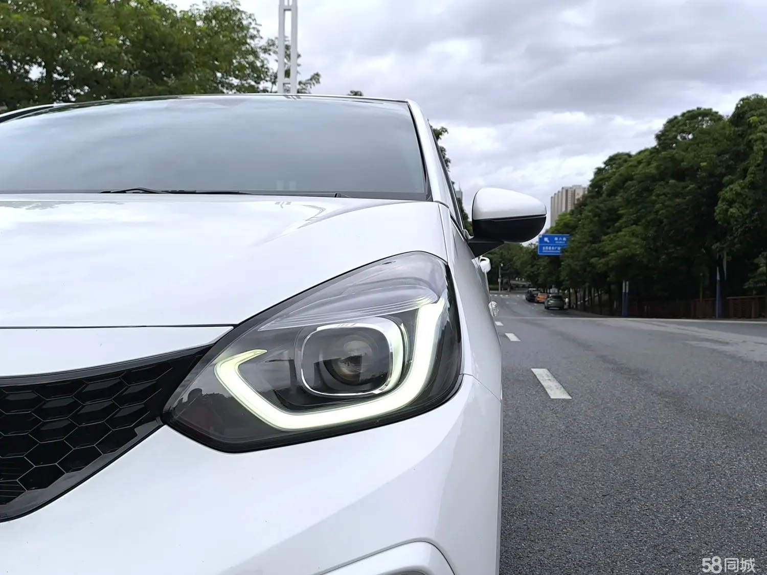 Honda LIFE 2021 car image #4