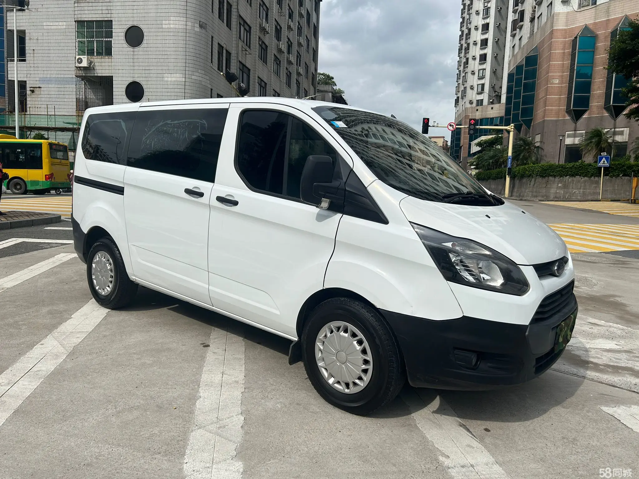 Ford Transit 2018 #4 Ford Transit 2018 car image #4