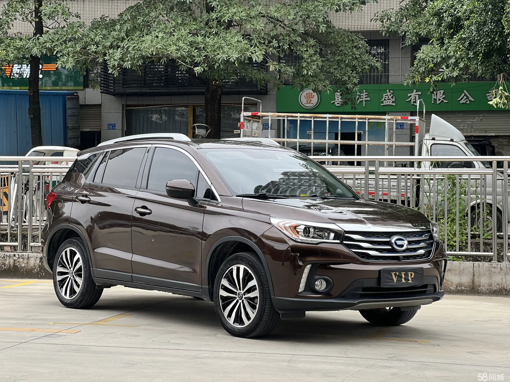 GAC Trumpchi GS4 New Energy 2018 car image #4