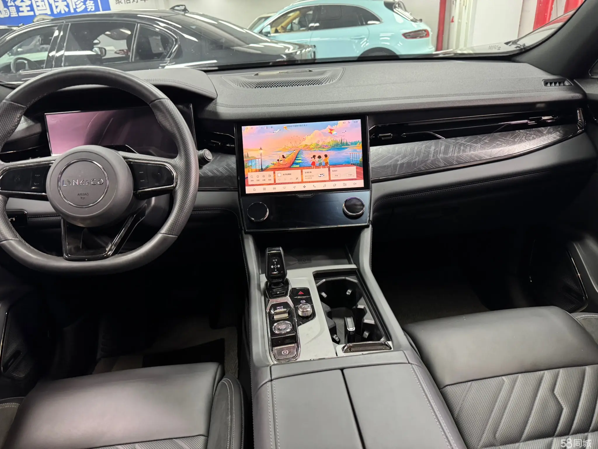 Lynk & Co 09 2022 car image #4