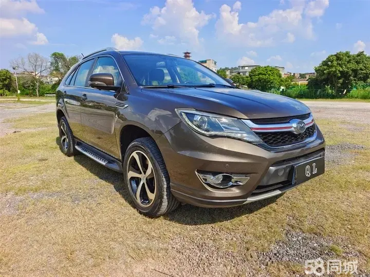 BYD S7 2017 car image #4