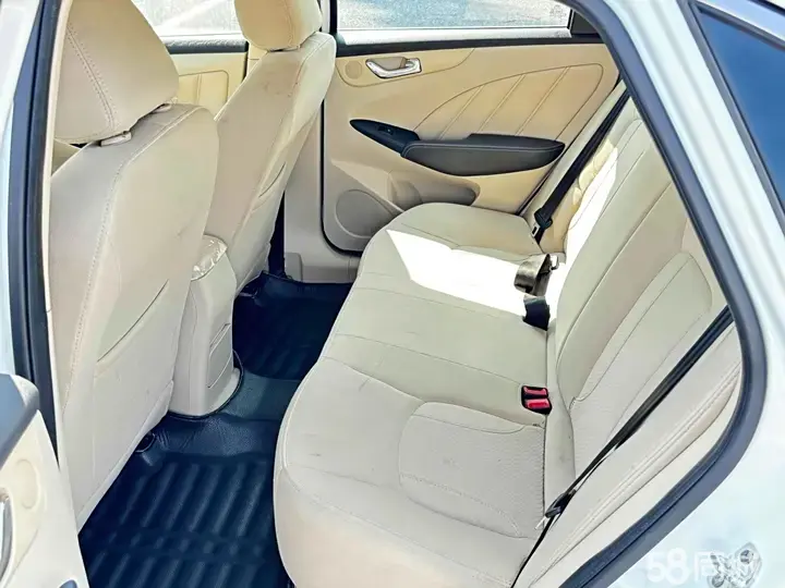 Hyundai Arrizo 7 2014 #4 Hyundai Arrizo 7 2014 car image #4