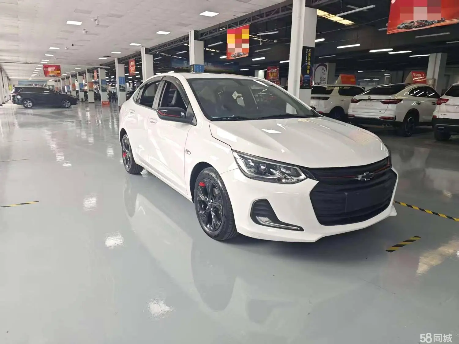 Chevrolet TRAVERSE 2020 #4 Chevrolet TRAVERSE 2020 car image #4