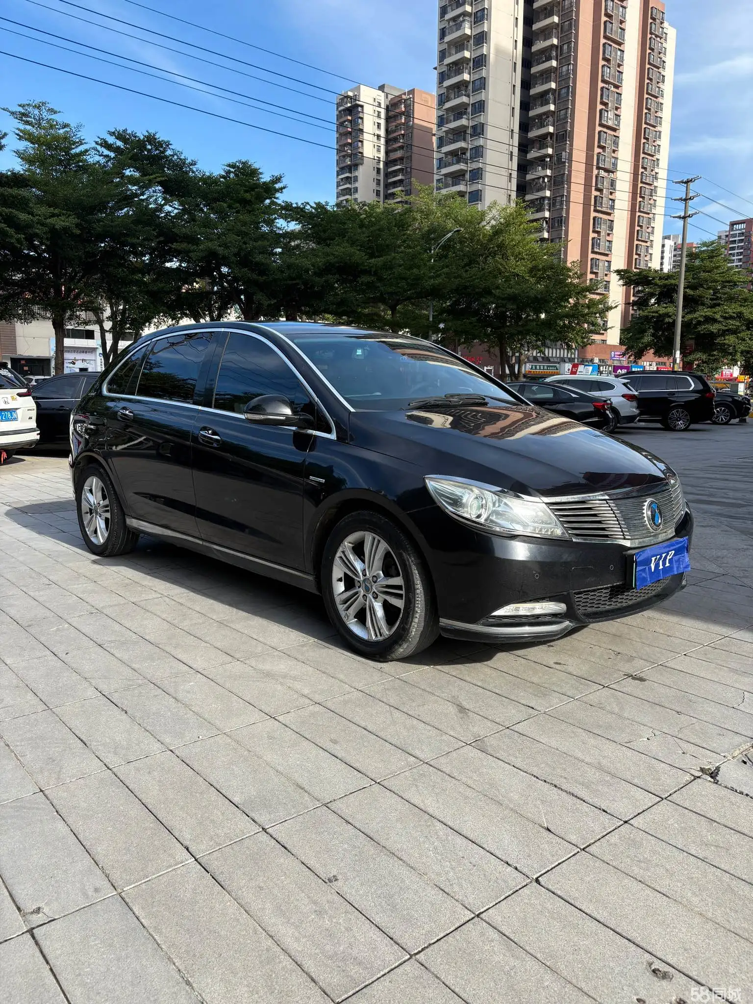 Denza DENZA 2017 imagen de coche #4